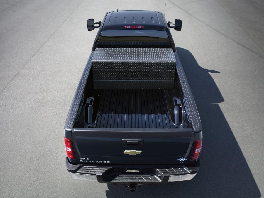  Chevrolet Silverado 2500 HD CNG Extended Cab 2012 года  (фото 5 из 9)
